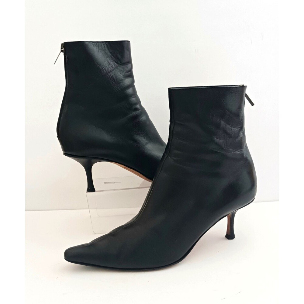 Jimmy Choo Blk Leather Kitten Heel Ankle Boot Point Snub Toe Back Zip 37.5 / 7.5